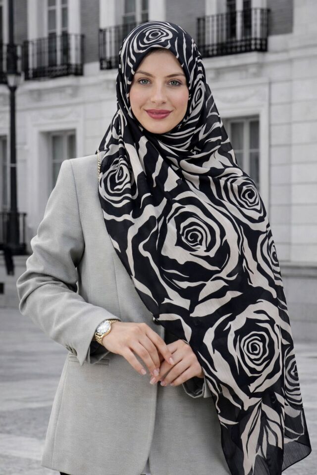 Sanatsal Gül Motifli Desenli Şal