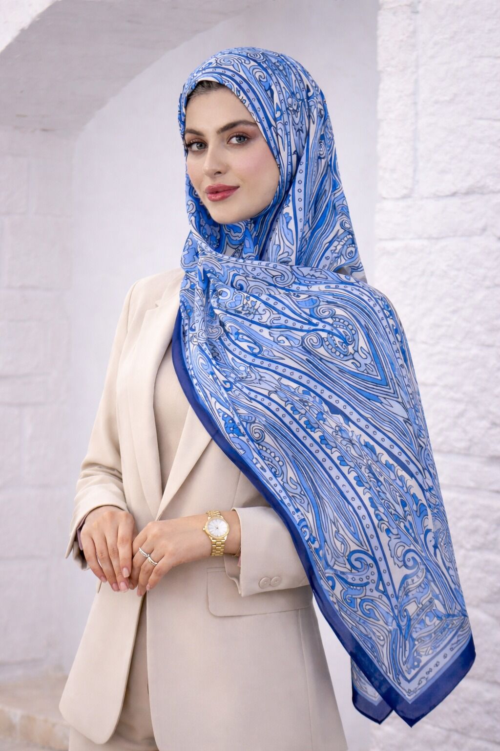 Enerjik Desenli Zarif Şal