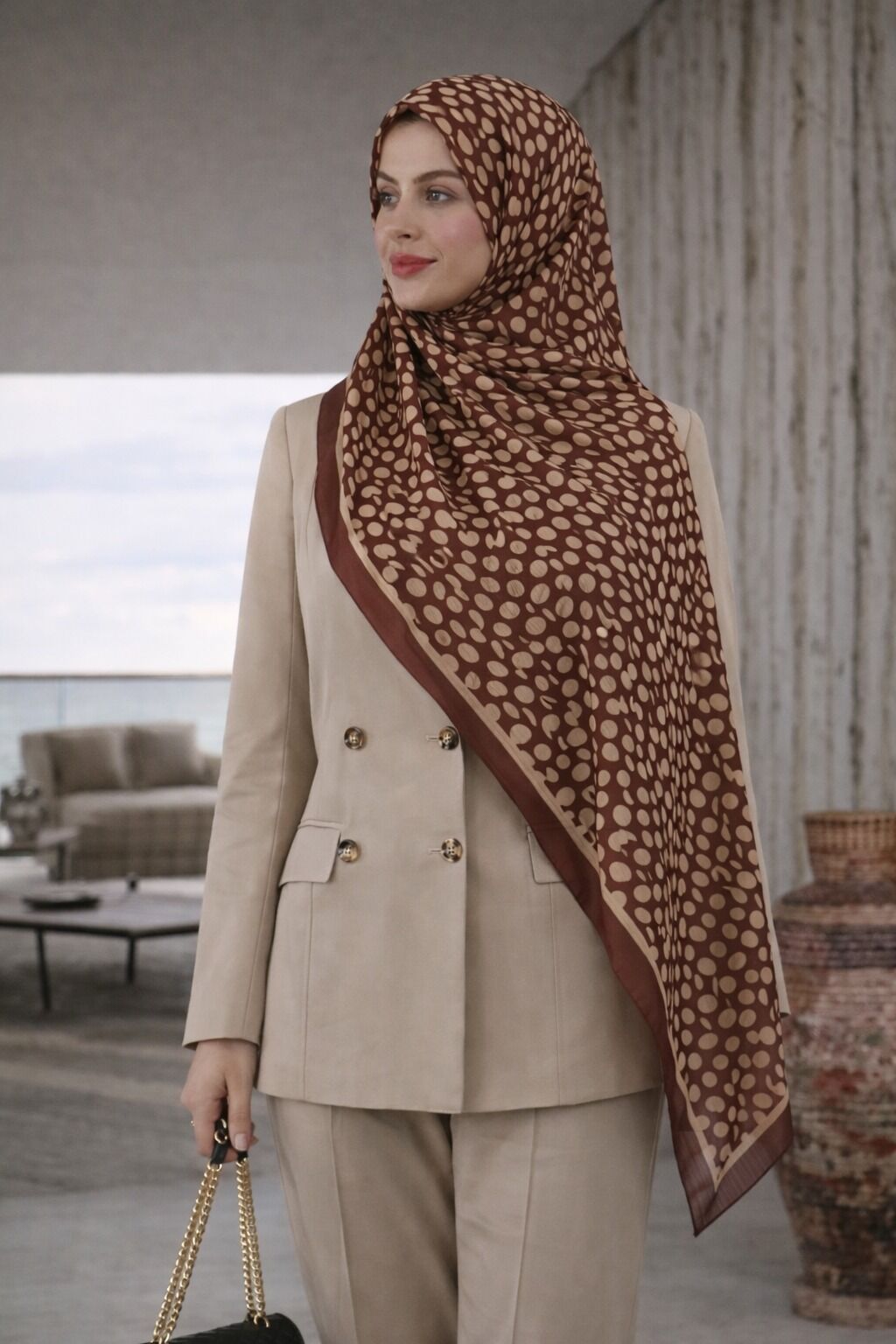 Modern Nokta  Desenli Şal
