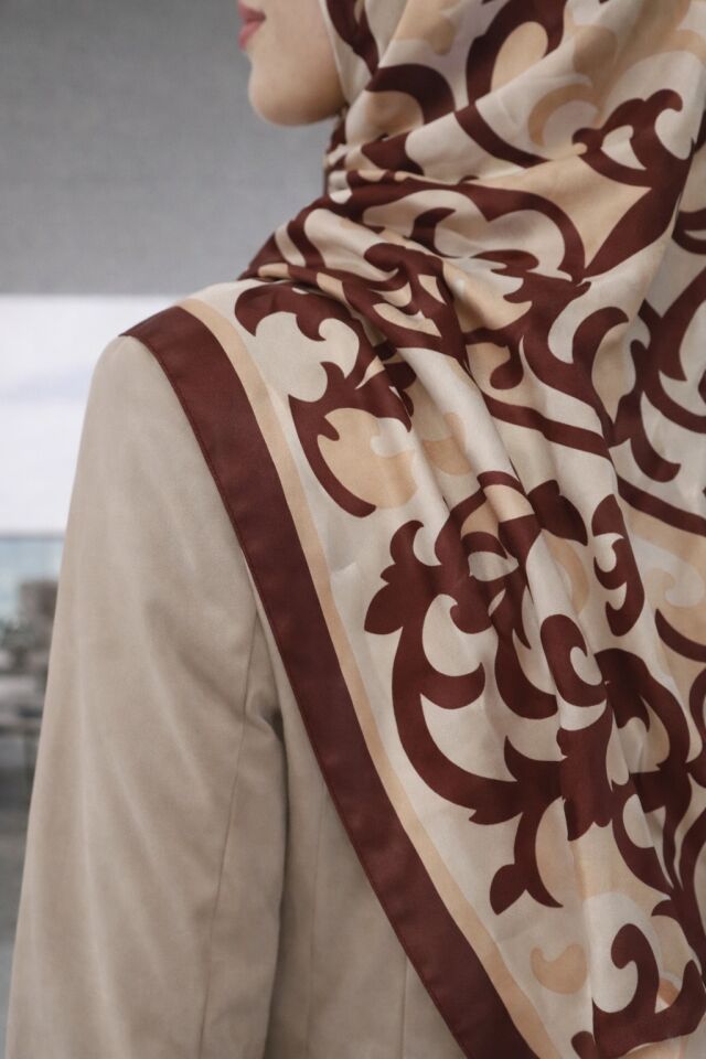 Barok Desenli Şal