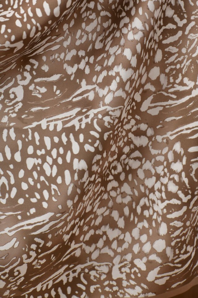 Kahve Tonlarında Desenli Şal