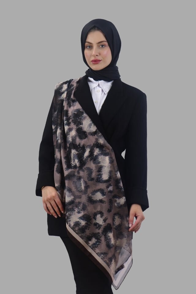 Leopar Desenli Soft Şal
