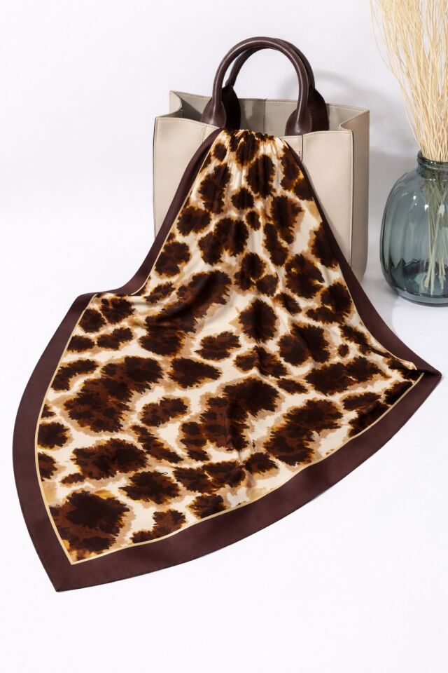 Leopar Desenli Soft Şal