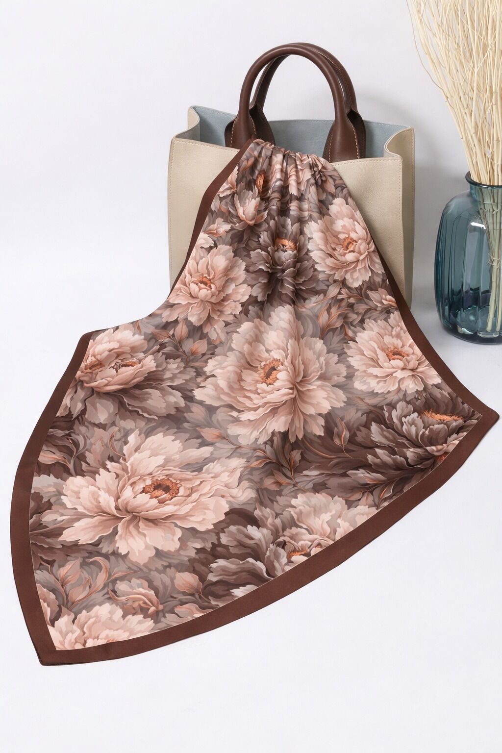 Büyük Çiçek Desenli Soft Vual Şal