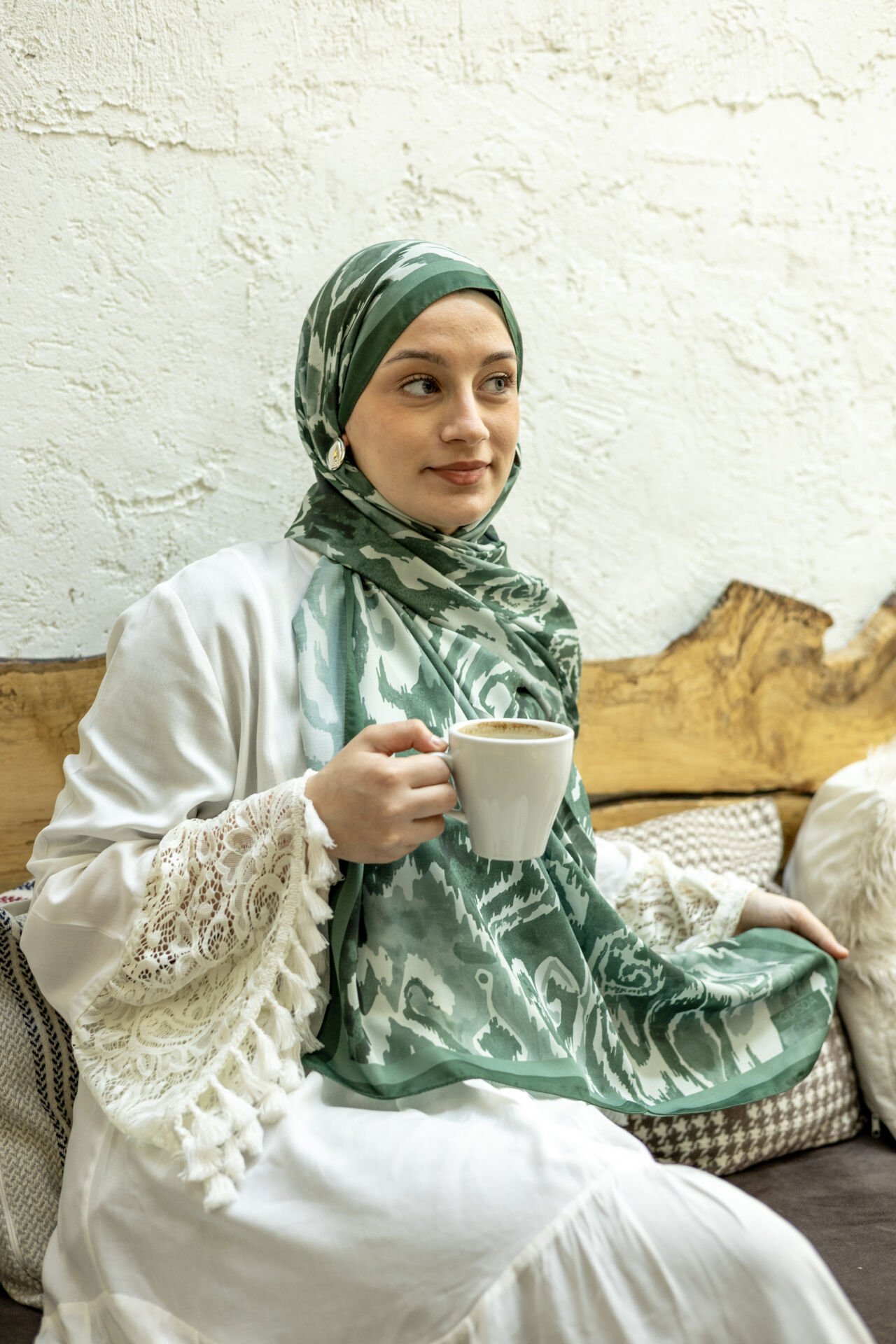 Zümrüt İkat Esintisi Soft Şal