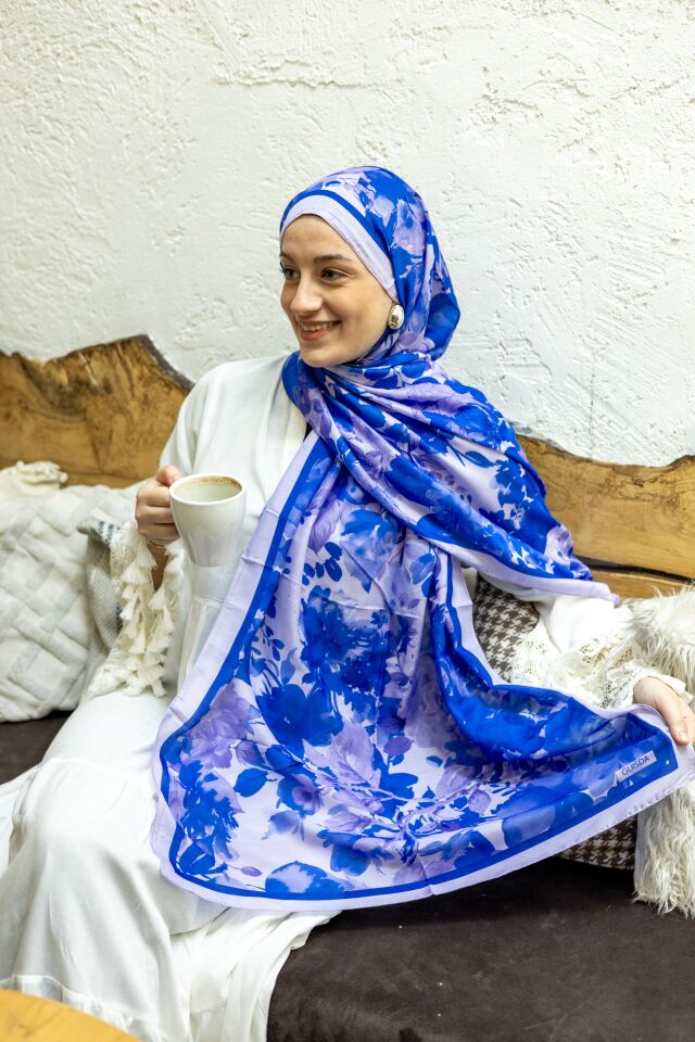 Safir Mavi Çiçek Buketi Soft Şal