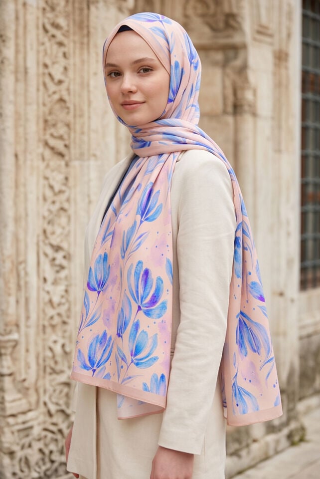 Soft Zarafet: Pudra Pembe & Mavi Çiçekli Şal